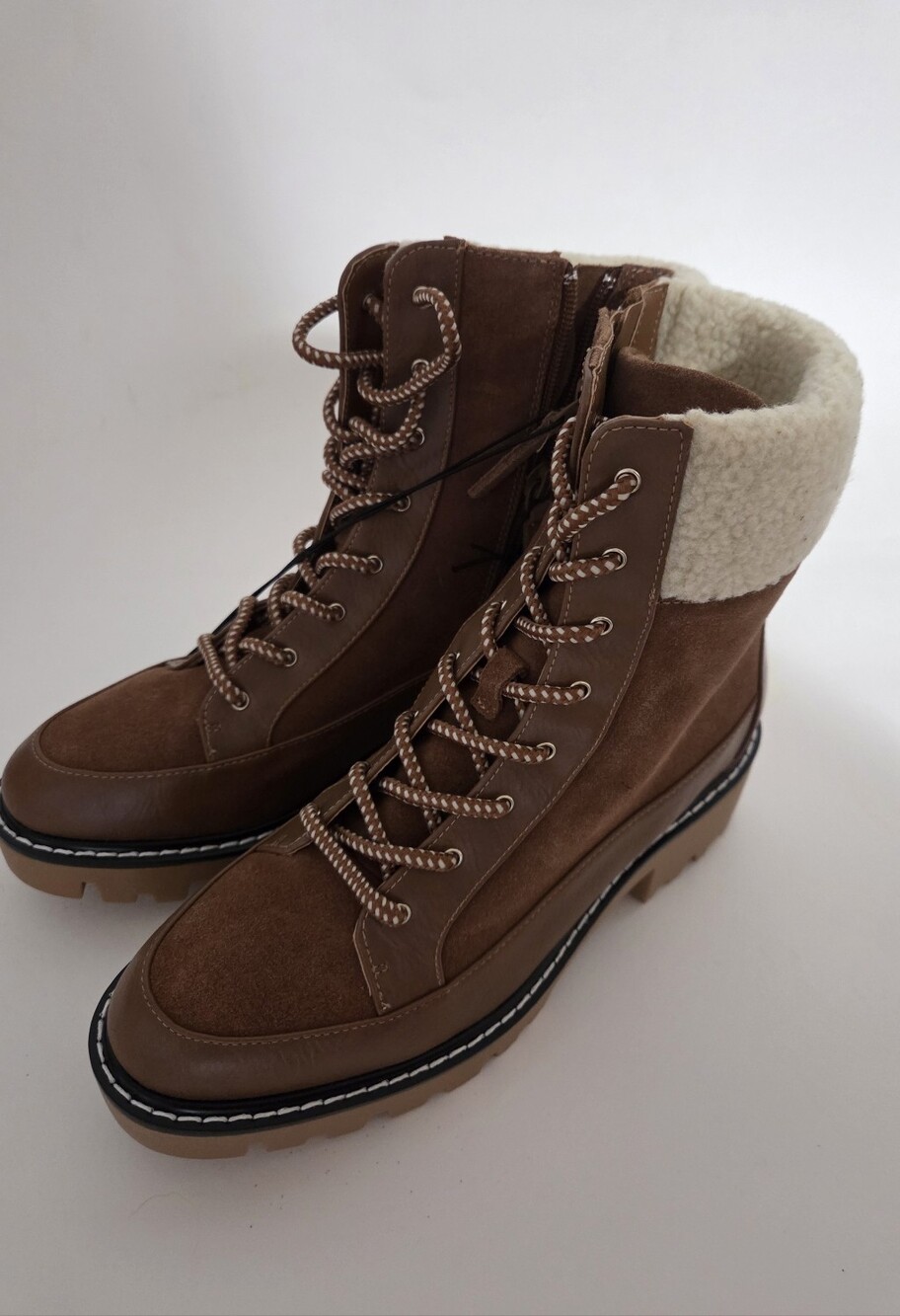 Violet & Red Women's Alexa Boots S 8M Flawed